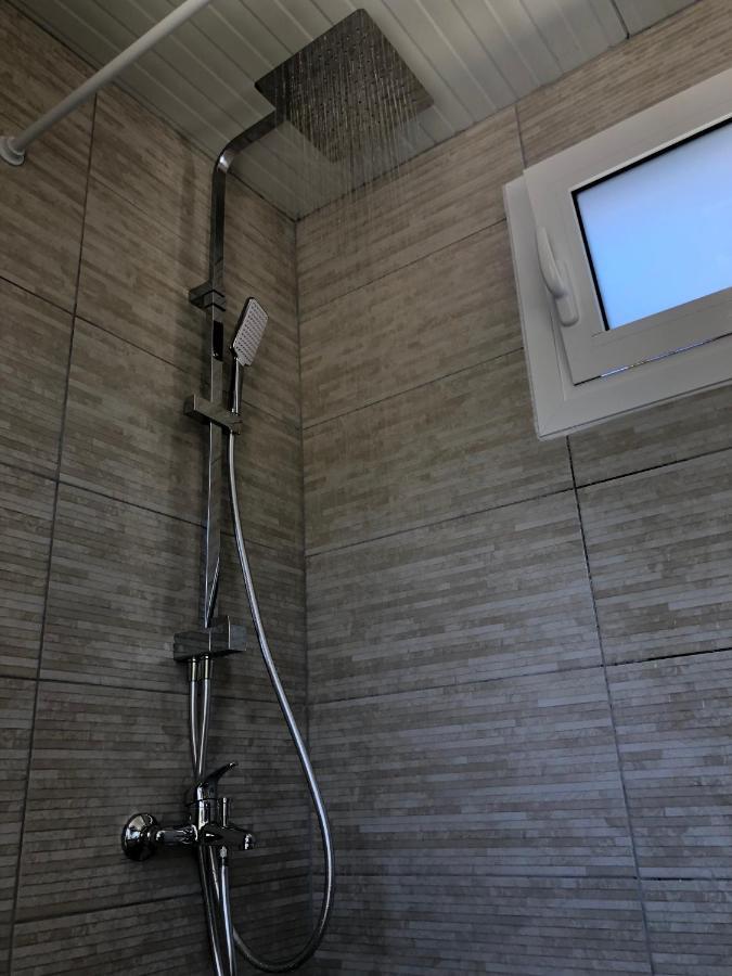 Pórto Ráfti Converted Shed Studio & Garden Hanging Bed מראה חיצוני תמונה